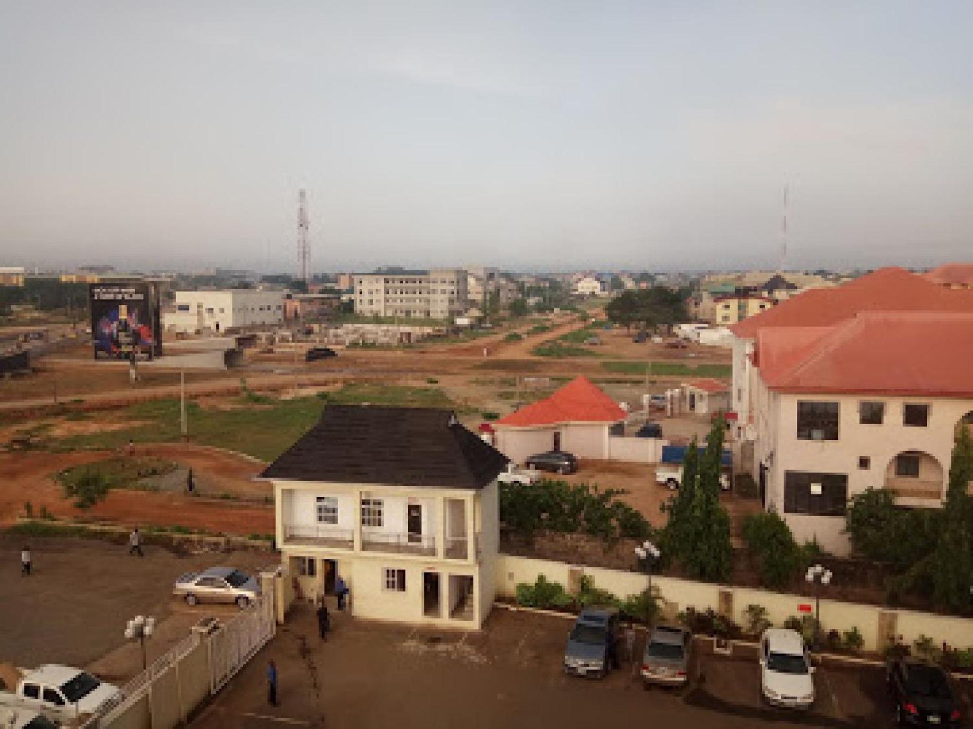 Room In Bb - Immaculate Royal International Hotel Owerri Exterior photo